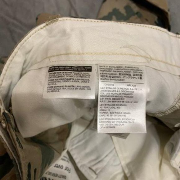 Levi Stauss Camo Pants - Picture 7 of 8